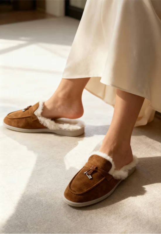 Fiorana Damen Lammfell Mules Braun
