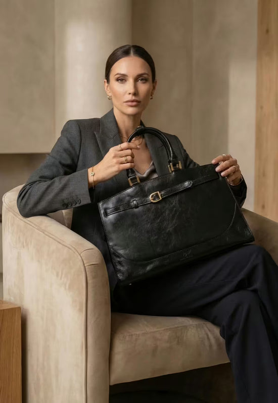 Elegante Leder Hobo Tasche - Noravia Schwarz