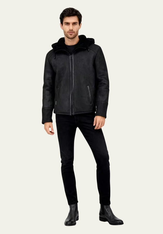Jacke Levin Schwarz – Curly Lammfell im urban-lässigen Look