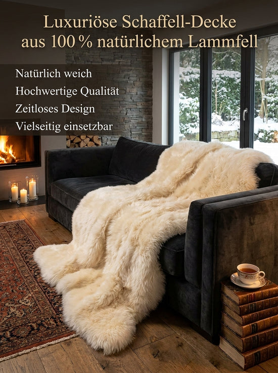 Lammfelldecke in Champagner / Naturweiß